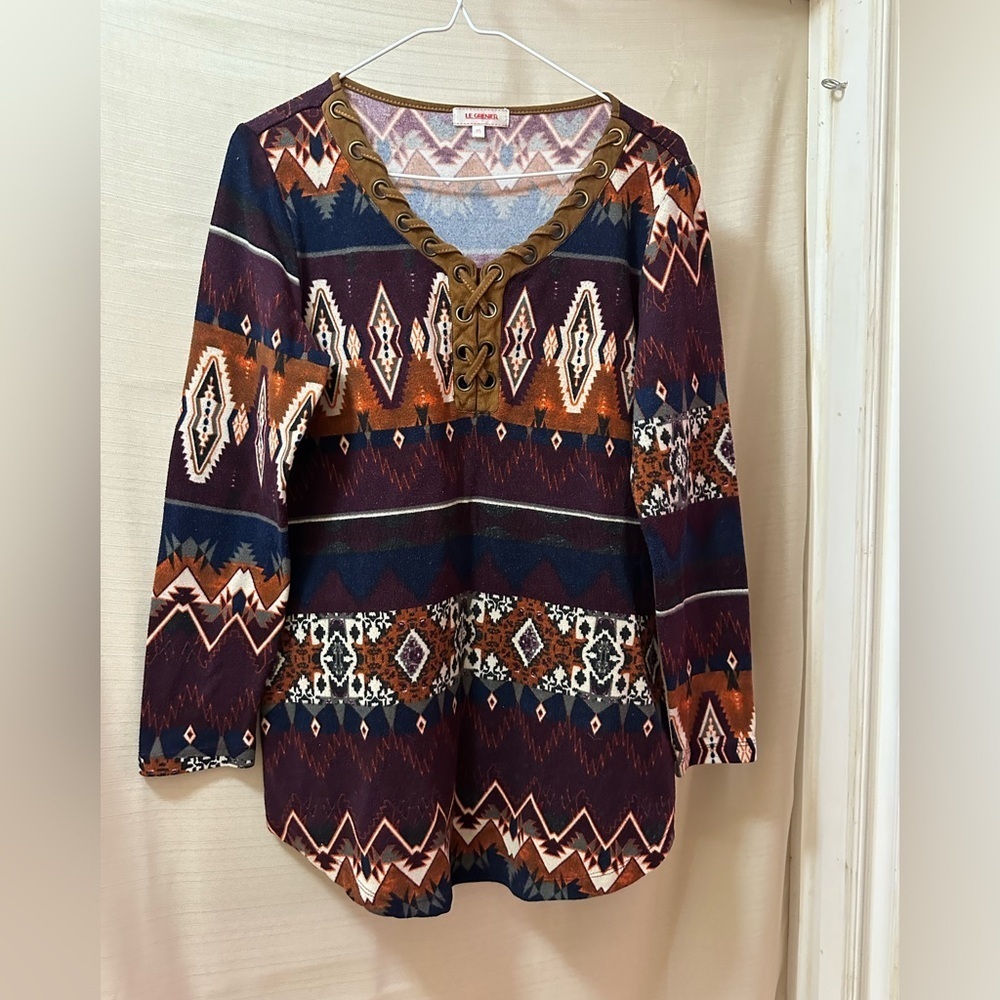Le Grenier Southwestern Lace-Up Long Sleeve Top Women’s Small Tribal Aztec Boho
